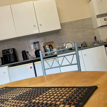 Stylish 1-Bed Apt - Sleeps 4 - Parking - Wifi Manchester Exterior foto