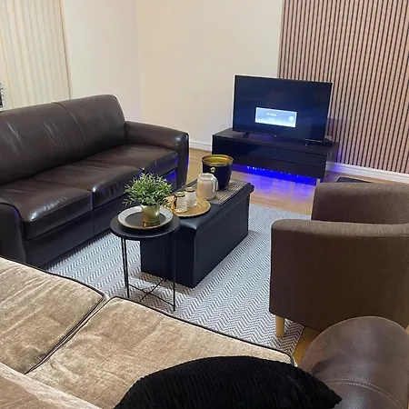 Stylish 1-Bed Apt - Sleeps 4 - Parking - Wifi Manchester Exterior foto