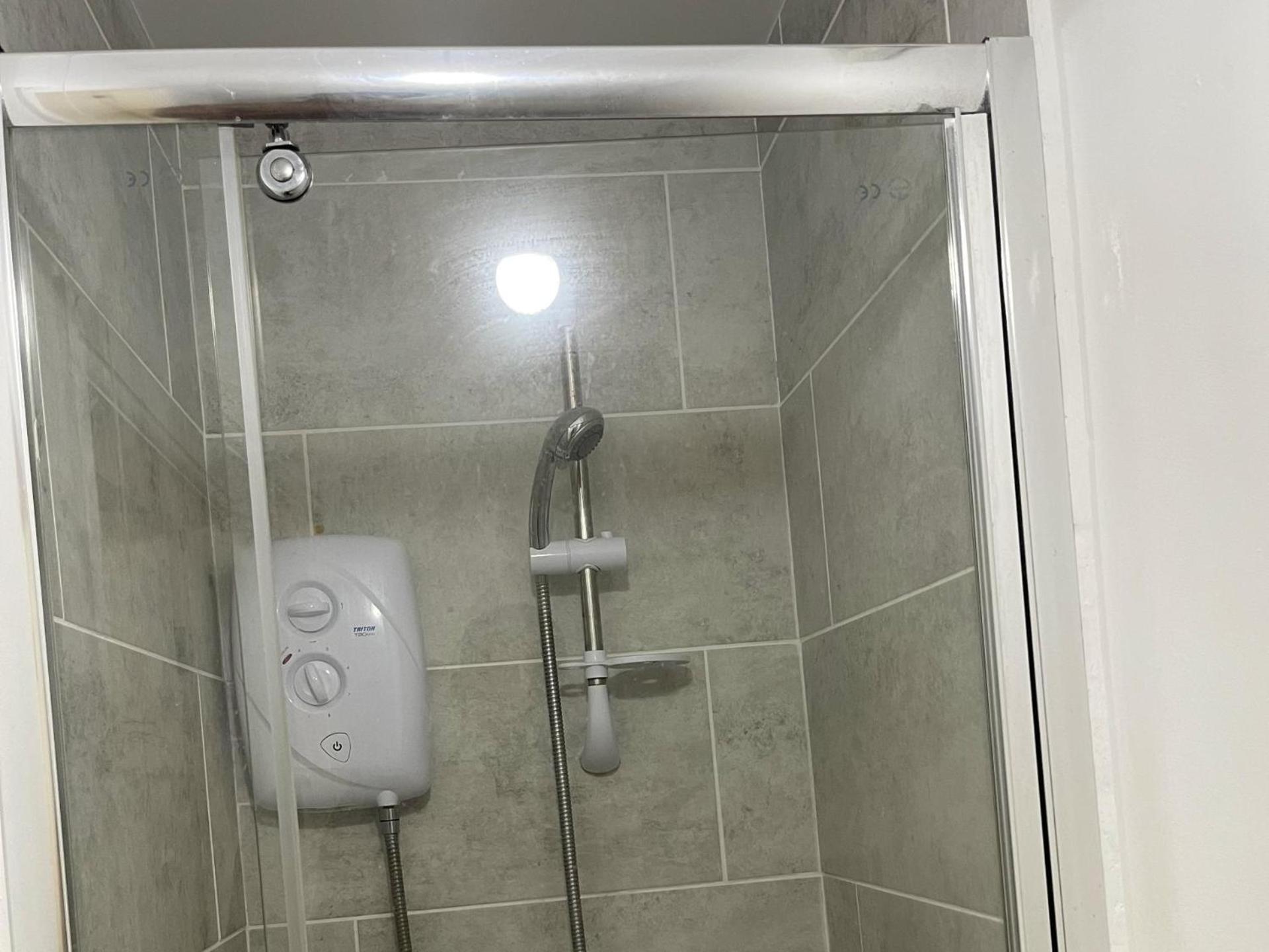 Stylish 1-bed - Sleeps 4 - Parking - Wifi * Manchester